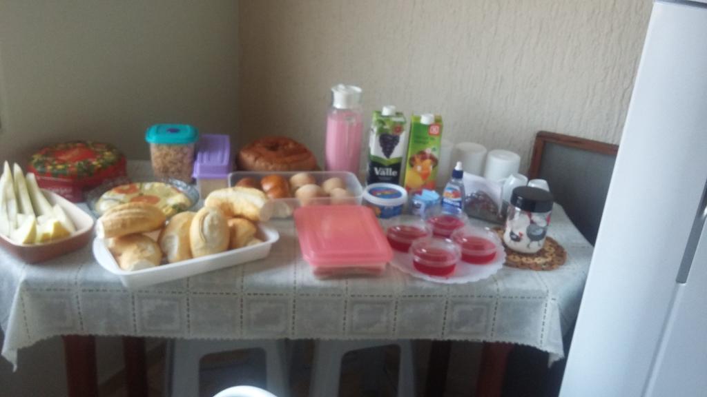 אפרסידה Hospedaria Servos De Maria מראה חיצוני תמונה