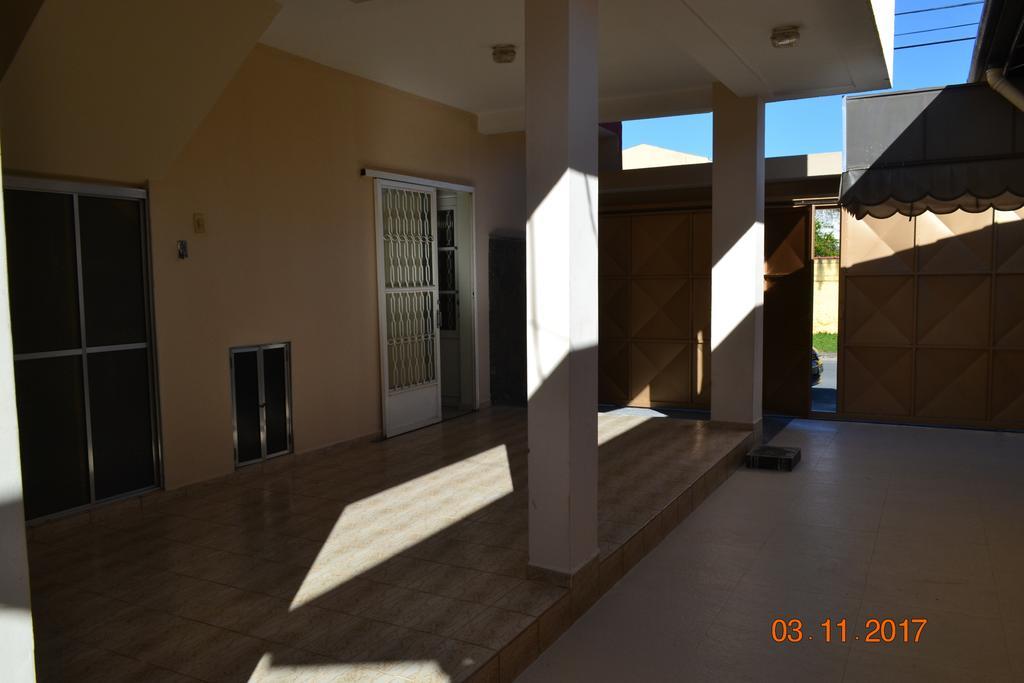 אפרסידה Hospedaria Servos De Maria מראה חיצוני תמונה