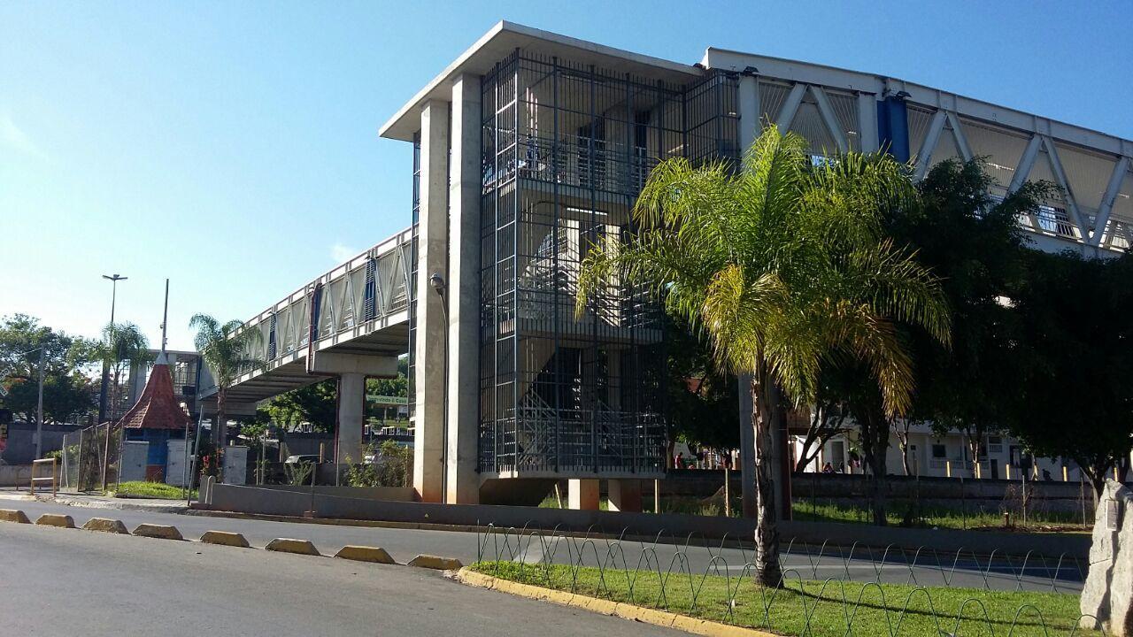 אפרסידה Hospedaria Servos De Maria מראה חיצוני תמונה